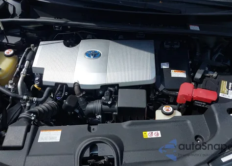 2018 Toyota Prius Two из США, поврежденный, VIN JTDKBRFU6J3072810